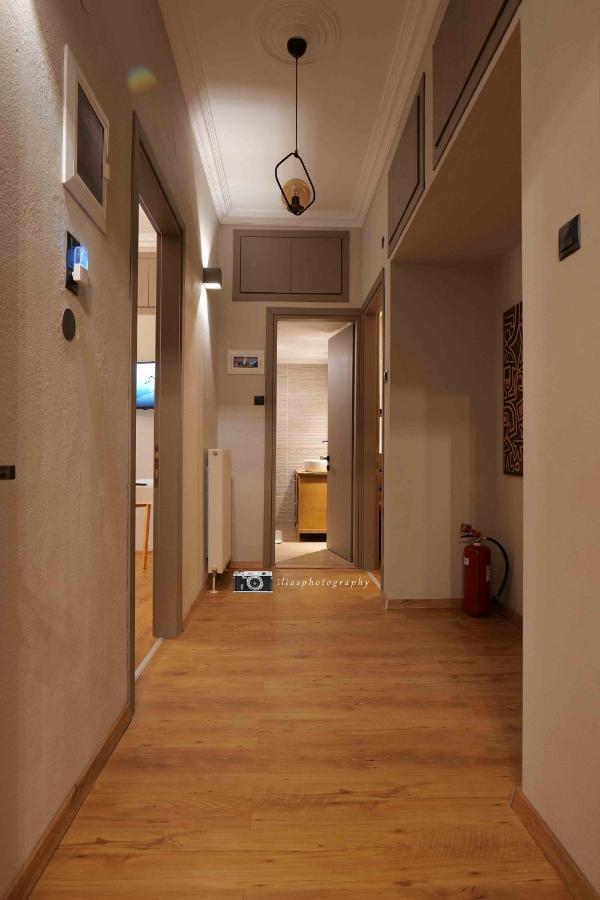 Living Life Apartment Комотини Экстерьер фото