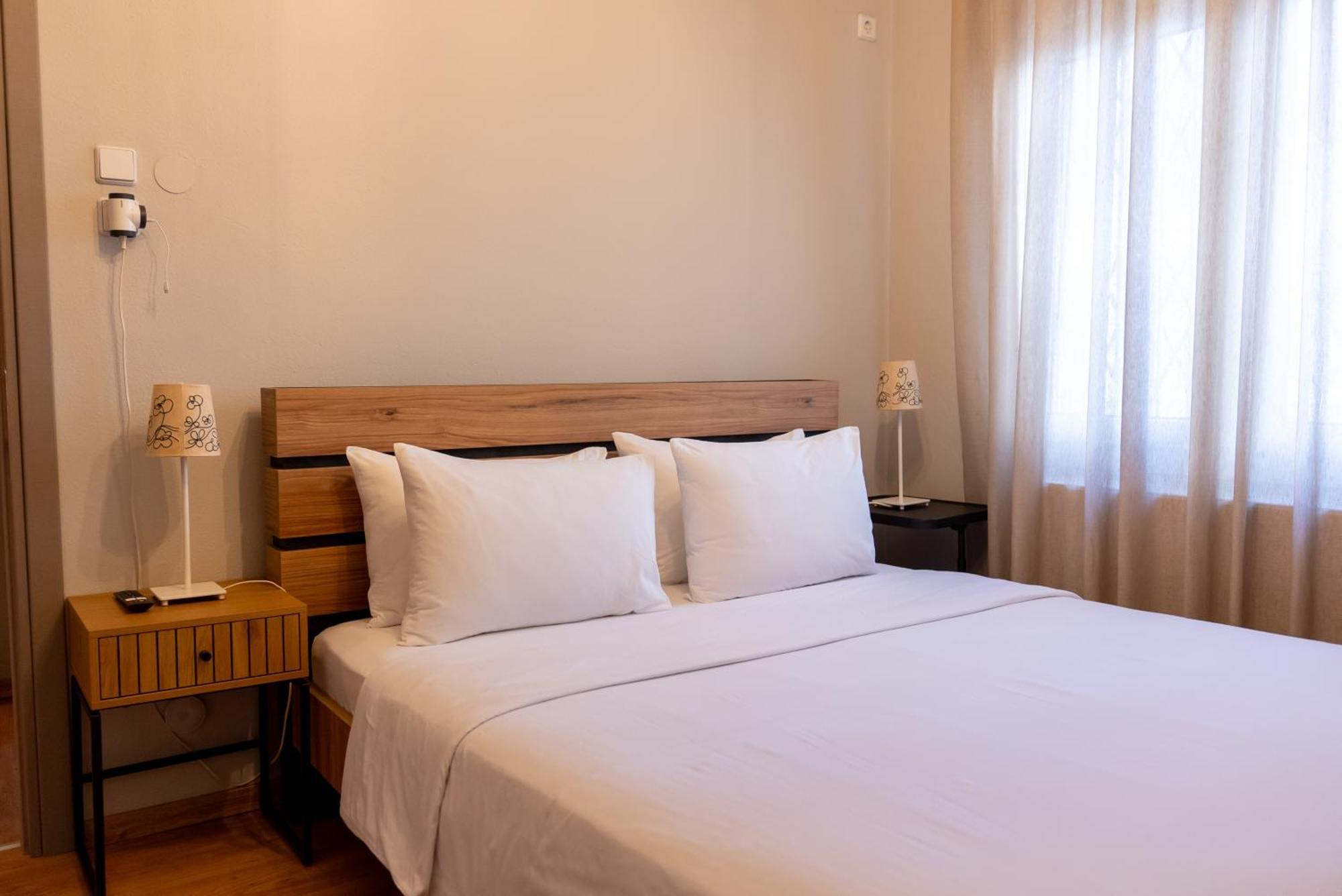 Living Life Apartment Комотини Экстерьер фото