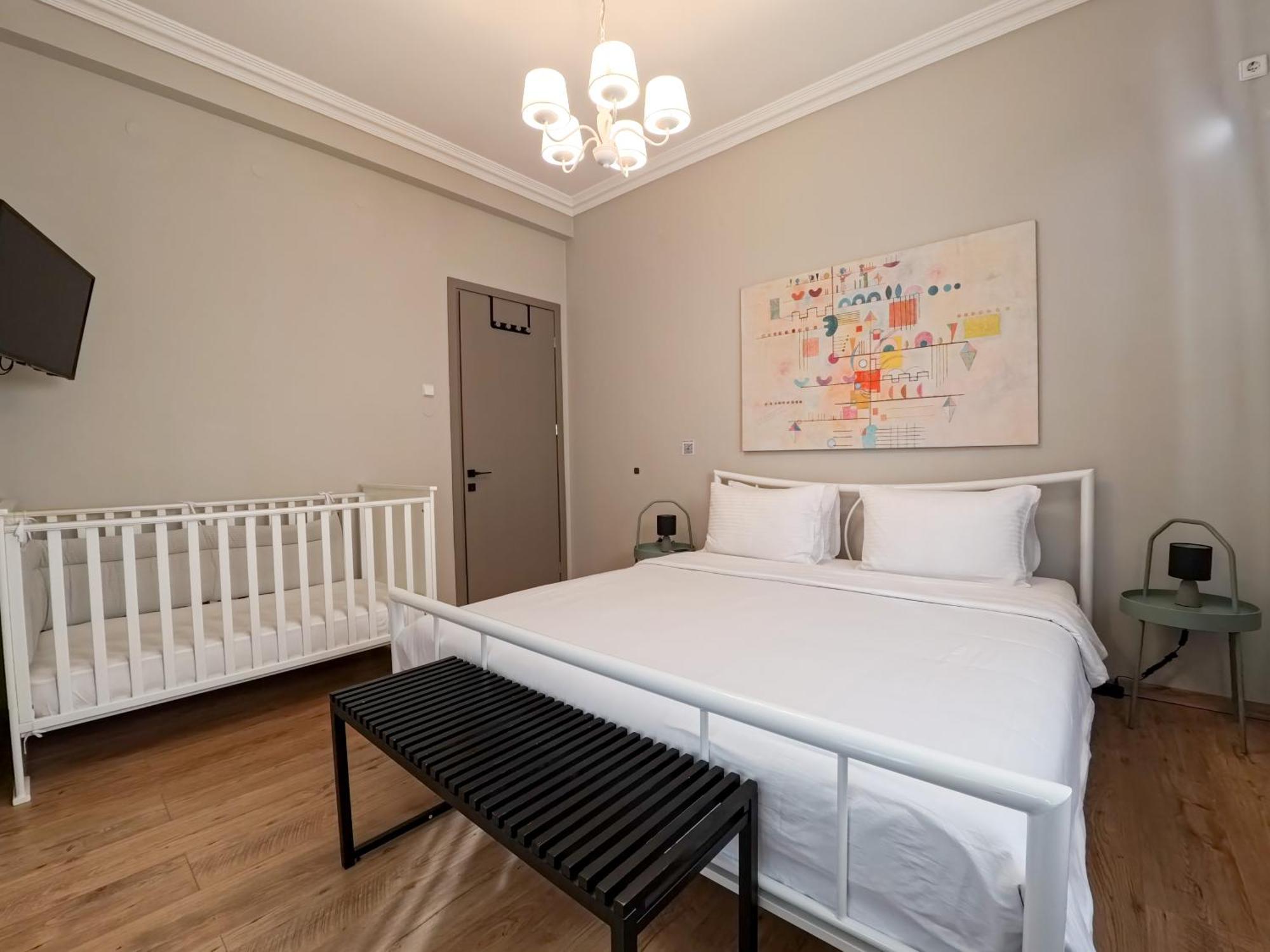Living Life Apartment Комотини Экстерьер фото