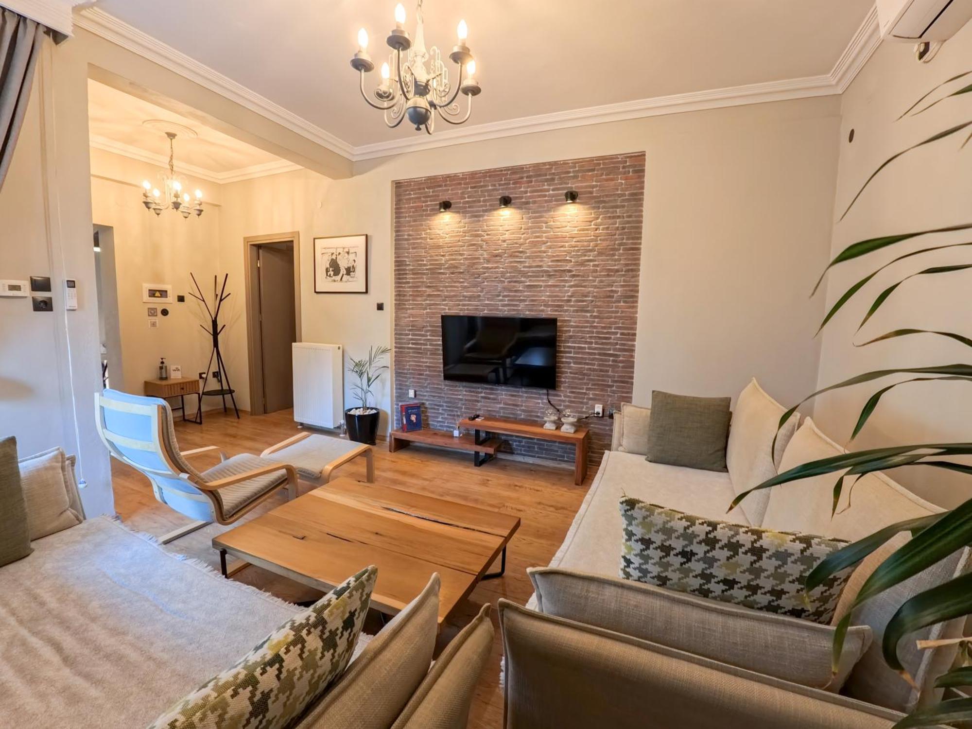 Living Life Apartment Комотини Экстерьер фото