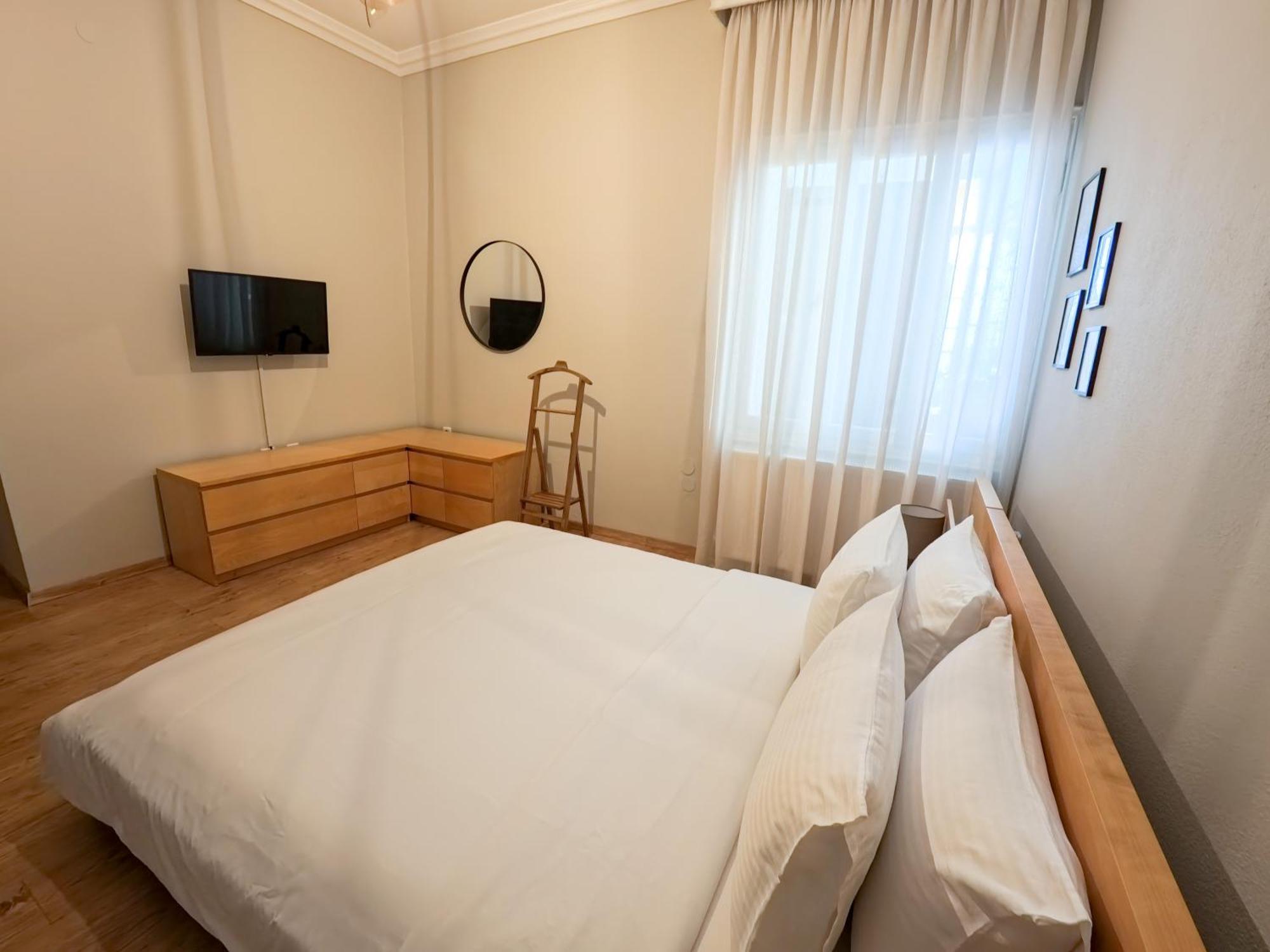Living Life Apartment Комотини Экстерьер фото