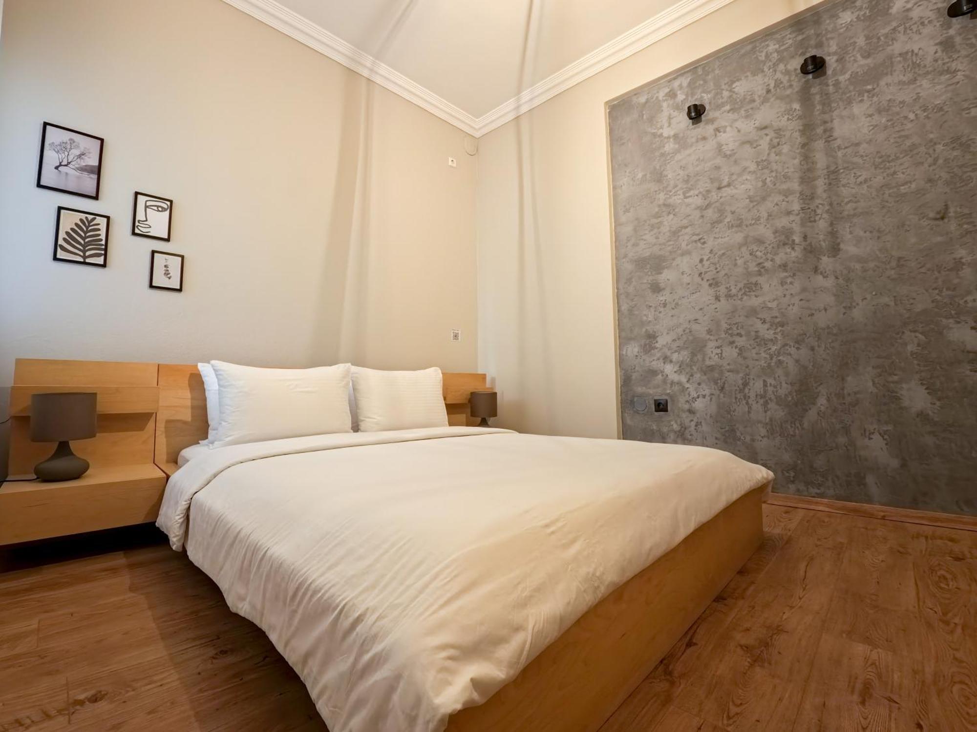 Living Life Apartment Комотини Экстерьер фото